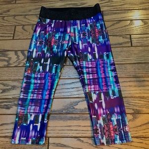 ⭐️3/$15⭐️ Justice Girls City Skyline Capri Leggings